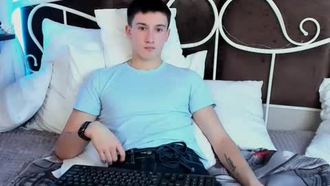 David online show from November 30, 4:00 pm