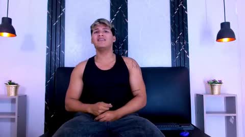 david colins  online show from March 28, 12:38 pm