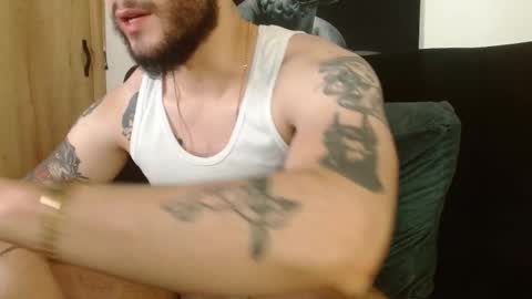 Twitter davidsanctum online show from November 7, 10:32 pm