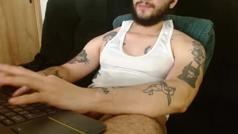 Twitter davidsanctum online show from December 13, 10:37 pm