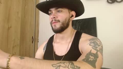 Snapshot of david_franco1 chatting on February 28, 5:52 am Twitter davidsanctum online show from February 28, 5:52 am