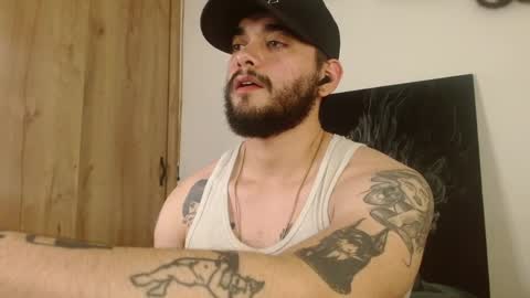 Snapshot of david_franco1 chatting on March 31, 5:19 am Twitter davidsanctum online show from March 31, 5:19 am