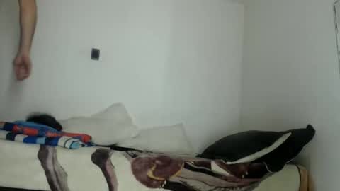 Snapshot of david_hot12 chatting on May 21, 7:21 pm david online show from May 21, 7:21 pm