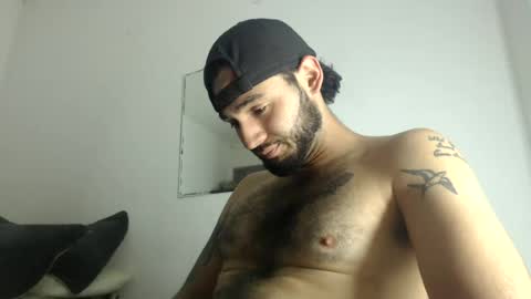 Snapshot of david_hot12 chatting on June 20, 6:54 pm david online show from June 20, 6:54 pm