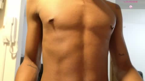 david_hot44 online show from May 5, 8:33 am
