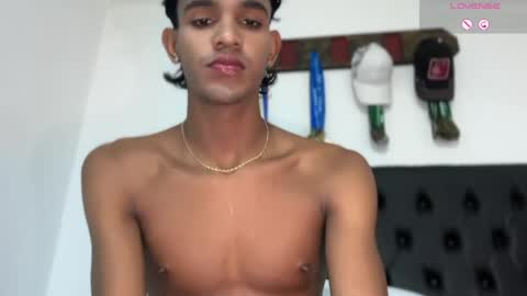 david_hot44 online show from May 21, 11:12 pm