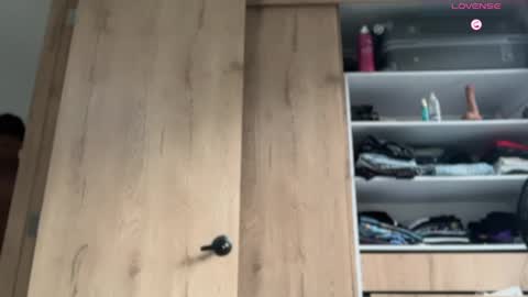 david_hot44 online show from May 23, 9:41 pm