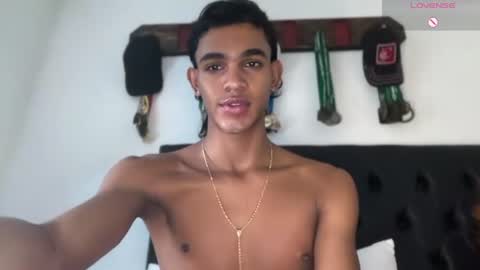 david_hot44 online show from July 24, 3:10 pm