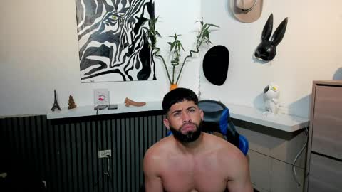 david_janson18 online show from April 1, 12:17 pm