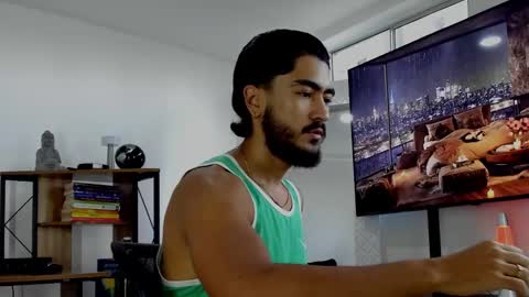 Hey im David that loves to explore and speak their fantasies. Very open talktative and nice. Feel free to chat with me online show from December 8, 12:30 pm