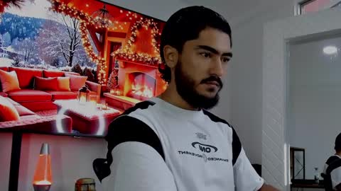 Hey im David that loves to explore and speak their fantasies. Very open talktative and nice. Feel free to chat with me online show from December 22, 11:44 am