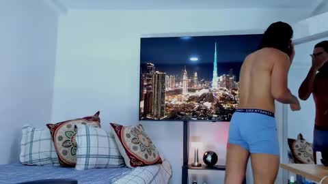 Hey im David that loves to explore and speak their fantasies. Very open talktative and nice. Feel free to chat with me online show from February 12, 12:11 pm