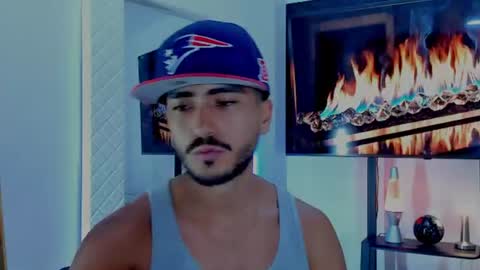 Hey im David that loves to explore and speak their fantasies. Very open talktative and nice. Feel free to chat with me online show from July 30, 12:20 am