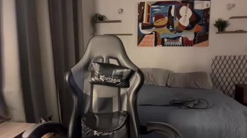 David online show from October 3, 9:01 pm