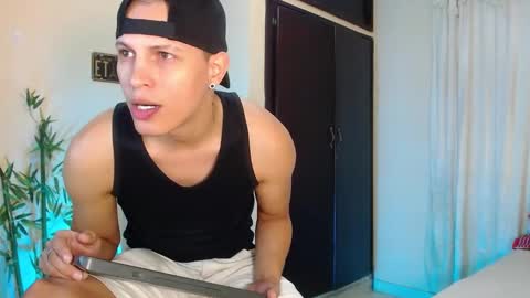 David Neill online show from December 21, 3:31 pm