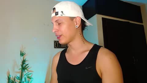 David Neill online show from December 22, 7:52 pm