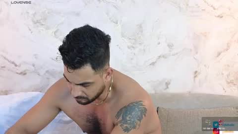 JF oliveira online show from December 17, 6:20 pm