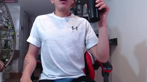 Snapshot of david_savage_ chatting on October 11, 3:54 pm david online show from October 11, 3:54 pm