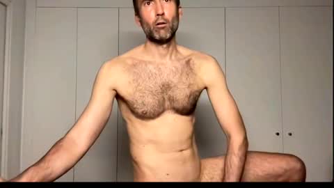 Snapshot of david_spanish chatting on March 21, 8:01 pm David Cock online show from March 21, 8:01 pm