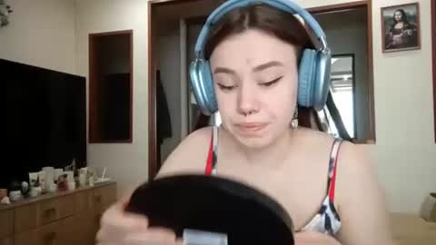 Snapshot of davidahornberg chatting on March 21, 7:24 am Dela online show from March 21, 7:24 am