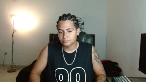 Snapshot of davidbless chatting on March 31, 12:56 am David Bless online show from March 31, 12:56 am