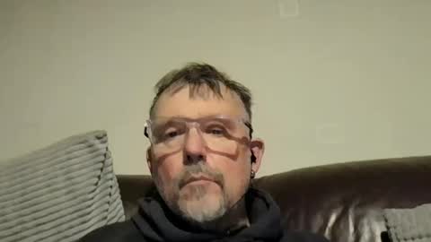 Snapshot of davidjmarshall46 chatting on February 9, 12:25 am davidjmarshall46 online show from February 9, 12:25 am