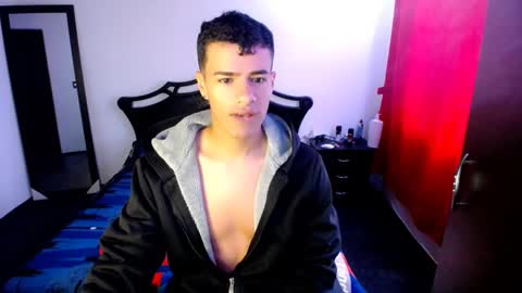 Snapshot of davidkaloc chatting on February 25, 11:30 am David online show from February 25, 11:30 am