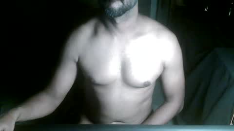 Snapshot of davidtroy26 chatting on July 17, 7:41 pm davidtroy26 online show from July 17, 7:41 pm