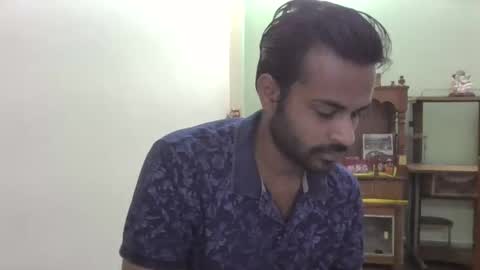 Snapshot of davidvishu975 chatting on April 4, 11:18 am Dude97 online show from April 4, 11:18 am