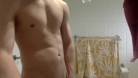 Snapshot of davidwill1 chatting on December 6, 4:14 am davidwill1 online show from December 6, 4:14 am