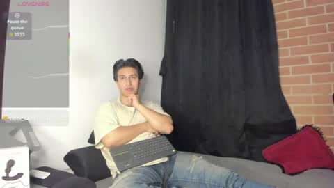 davidx_x21 online show from June 27, 7:57 am