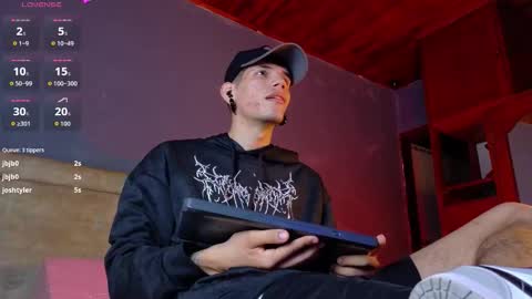 daviid_huge online show from December 21, 2:19 am