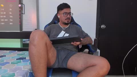 David Evans online show from October 13, 10:04 am