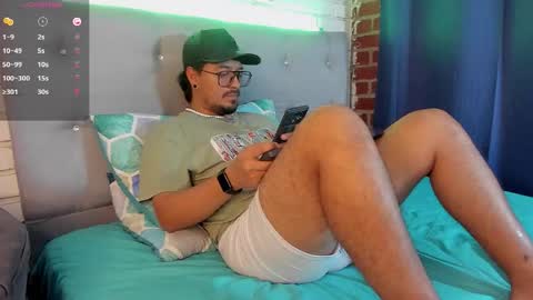 David Evans online show from December 18, 2:23 pm