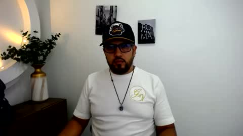daviko07 online show from August 3, 6:00 pm