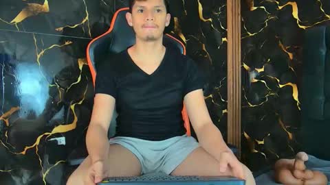 davilap toyboy online show from February 6, 11:46 am