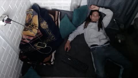 DAVILS online show from December 17, 4:07 am