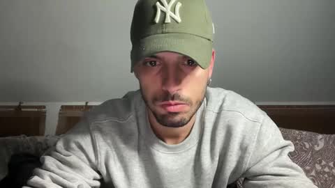 davinci9748 online show from February 14, 6:15 pm