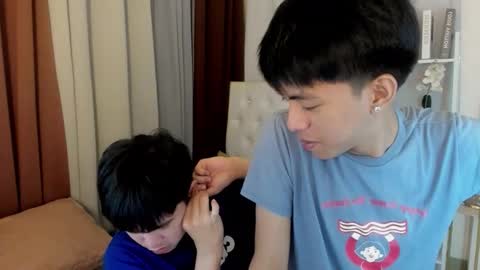 Snapshot of davincihugecock chatting on March 7, 4:48 pm daniel online show from March 7, 4:48 pm