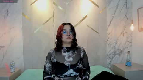 Emma online show from March 11, 2:43 am