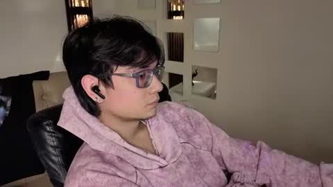 davoxer online show from June 21, 3:42 am