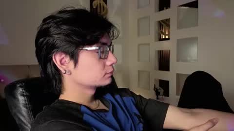 davoxer online show from July 23, 3:37 am