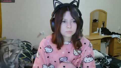 Alice online show from October 25, 8:33 am