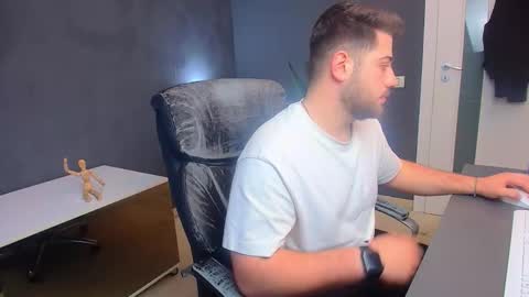 DaxGreer online show from March 28, 5:29 am