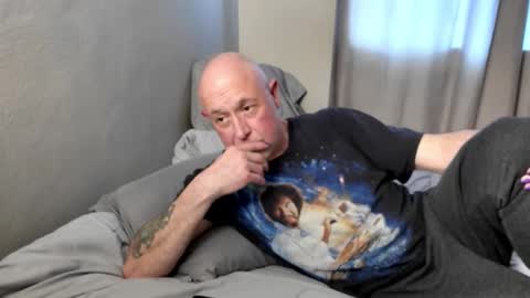 Daxtonkinks online show from October 12, 1:54 pm