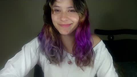 Snapshot of daya202 chatting on January 3, 2:21 am Eli online show from January 3, 2:21 am
