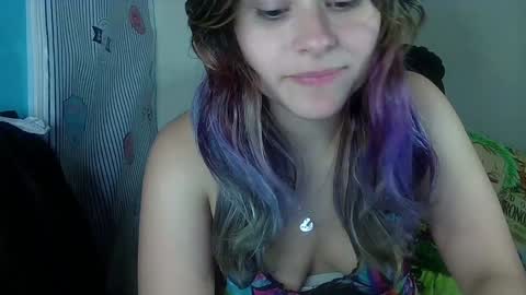 Snapshot of daya202 chatting on January 12, 1:16 pm Eli online show from January 12, 1:16 pm