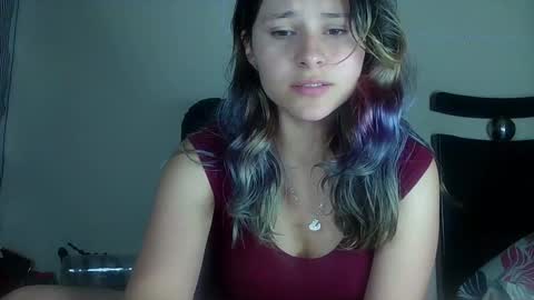 Snapshot of daya202 chatting on January 21, 6:33 am Eli online show from January 21, 6:33 am