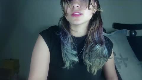 Snapshot of daya202 chatting on January 27, 12:16 pm Eli online show from January 27, 12:16 pm