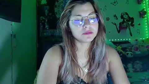Snapshot of daya202 chatting on September 9, 11:15 pm Eli online show from September 9, 11:15 pm